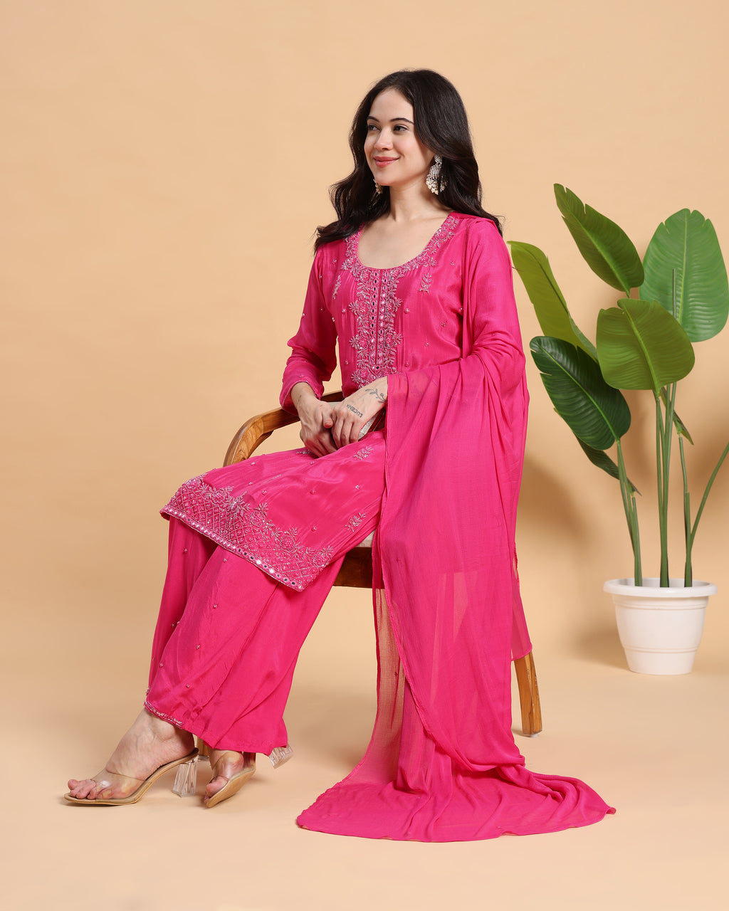 Myra - Hot Pink Festive Glow
