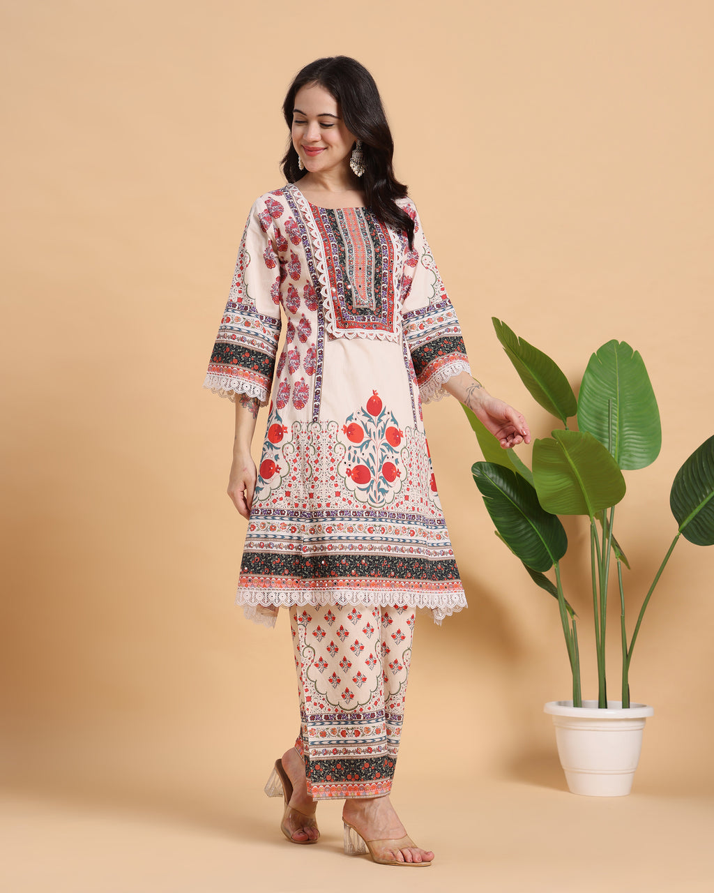 Saanvi - White & Red Casual Cotton