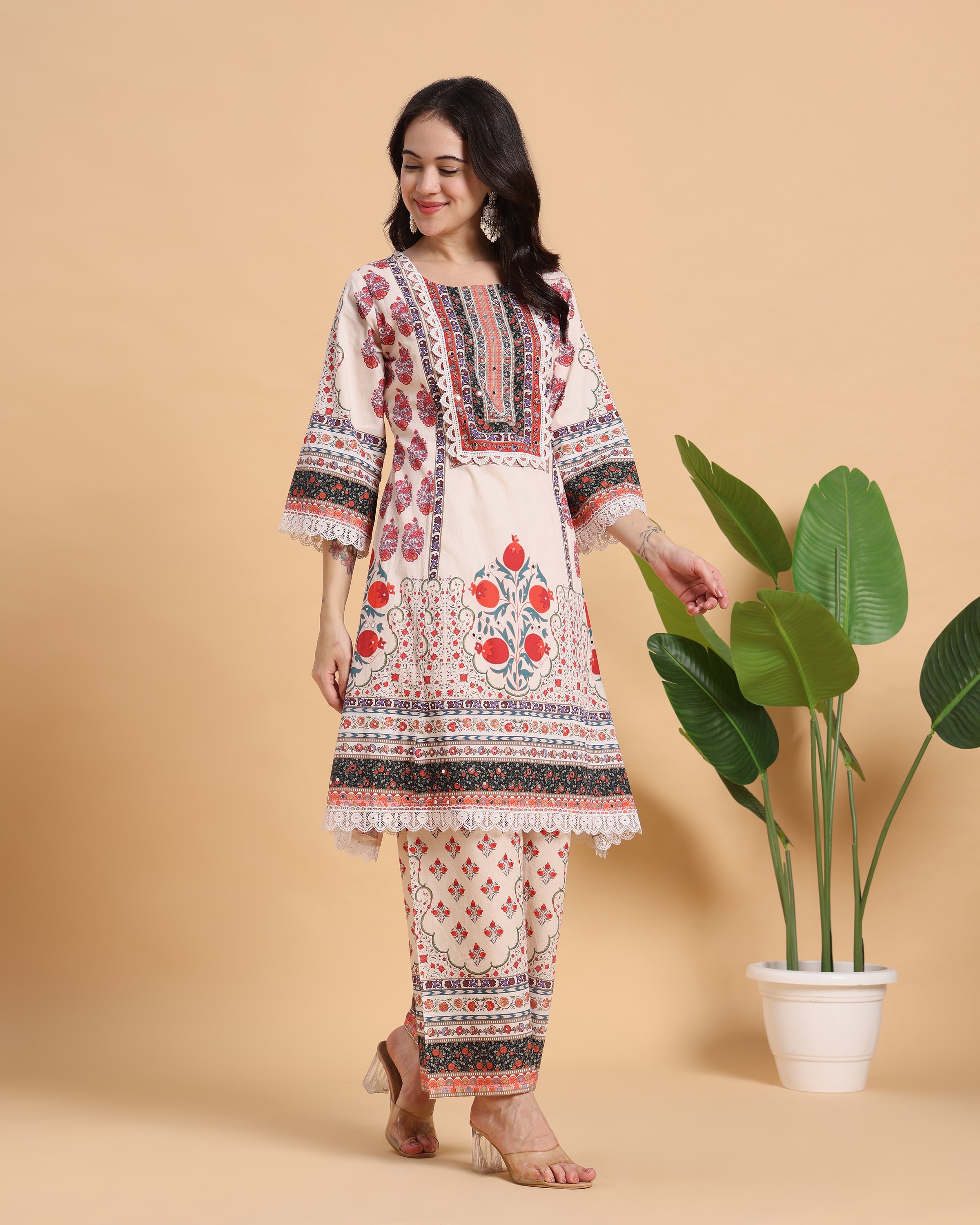 Saanvi - White & Red Casual Cotton