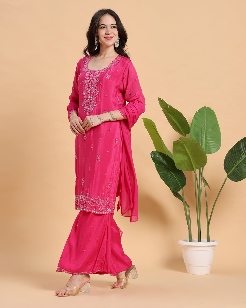 Myra - Hot Pink Festive Glow