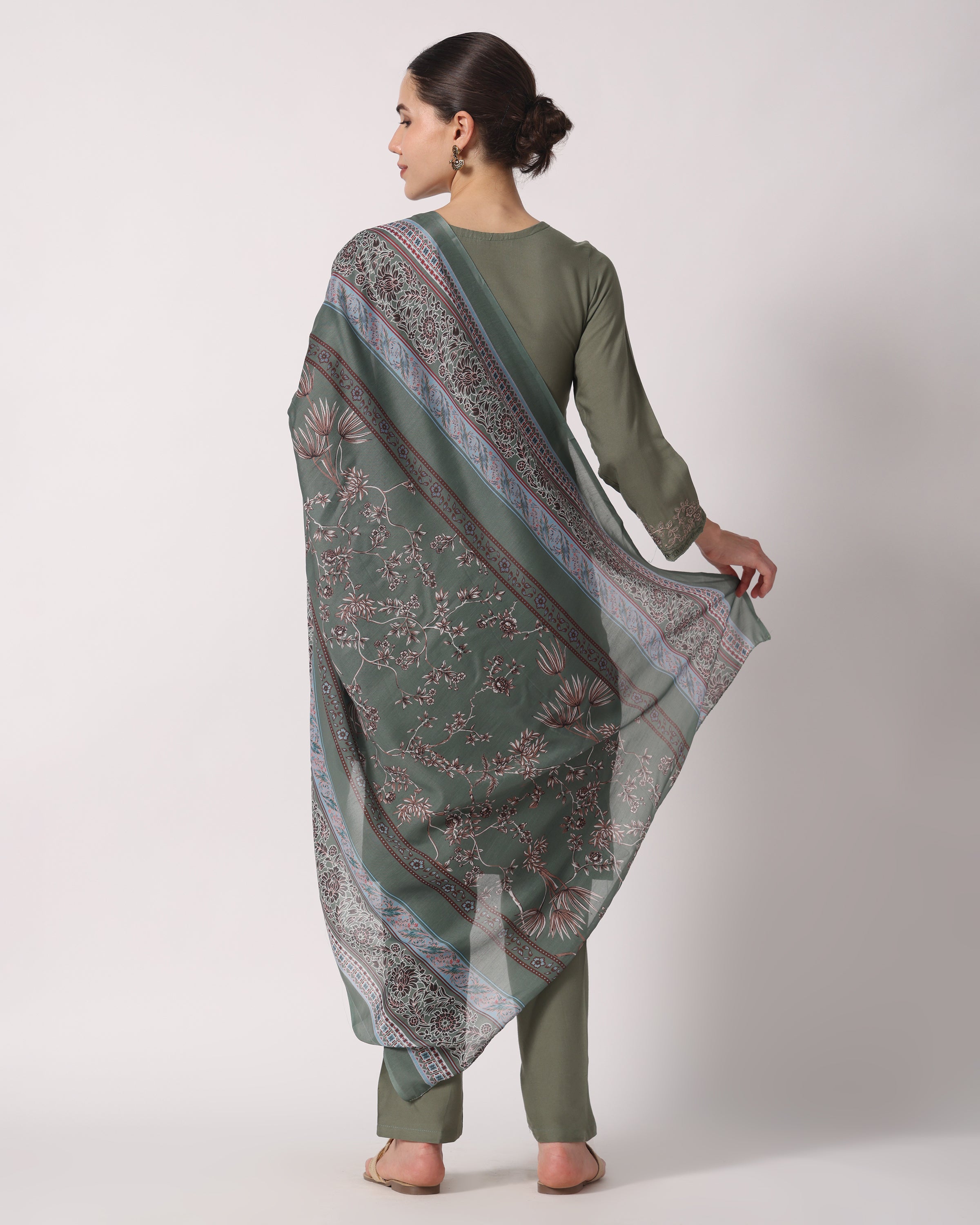 Amaira - Green Reyon Glow